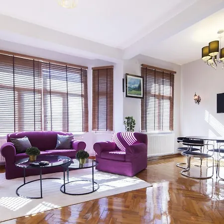 Gorgeous Flat W Balcony 5 Min To Citys Nisantasi Istanbul