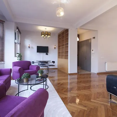 Gorgeous Flat W Balcony 5 Min To Citys Nisantasi Lägenhet Istanbul