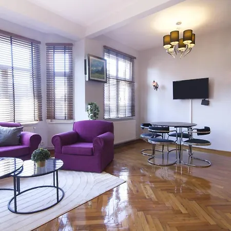Gorgeous Flat W Balcony 5 Min To Citys Nisantasi * Istanbul